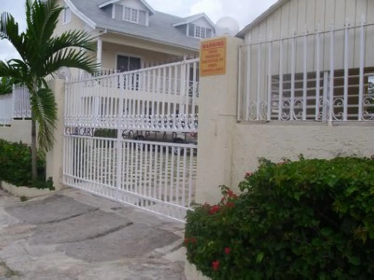 Club Caribbean Court Apartments Runaway Bay