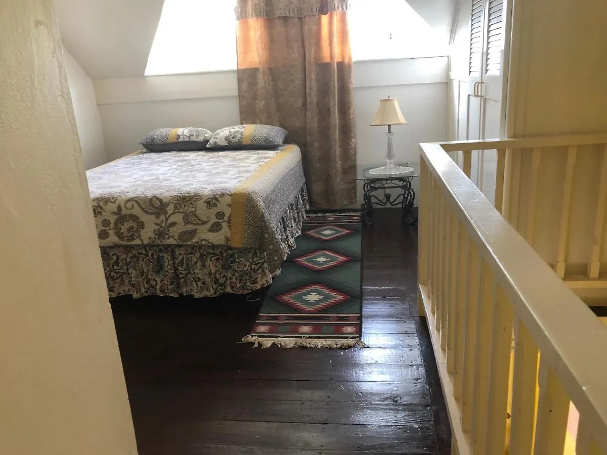 Club Caribbean Court Apartments Runaway Bay